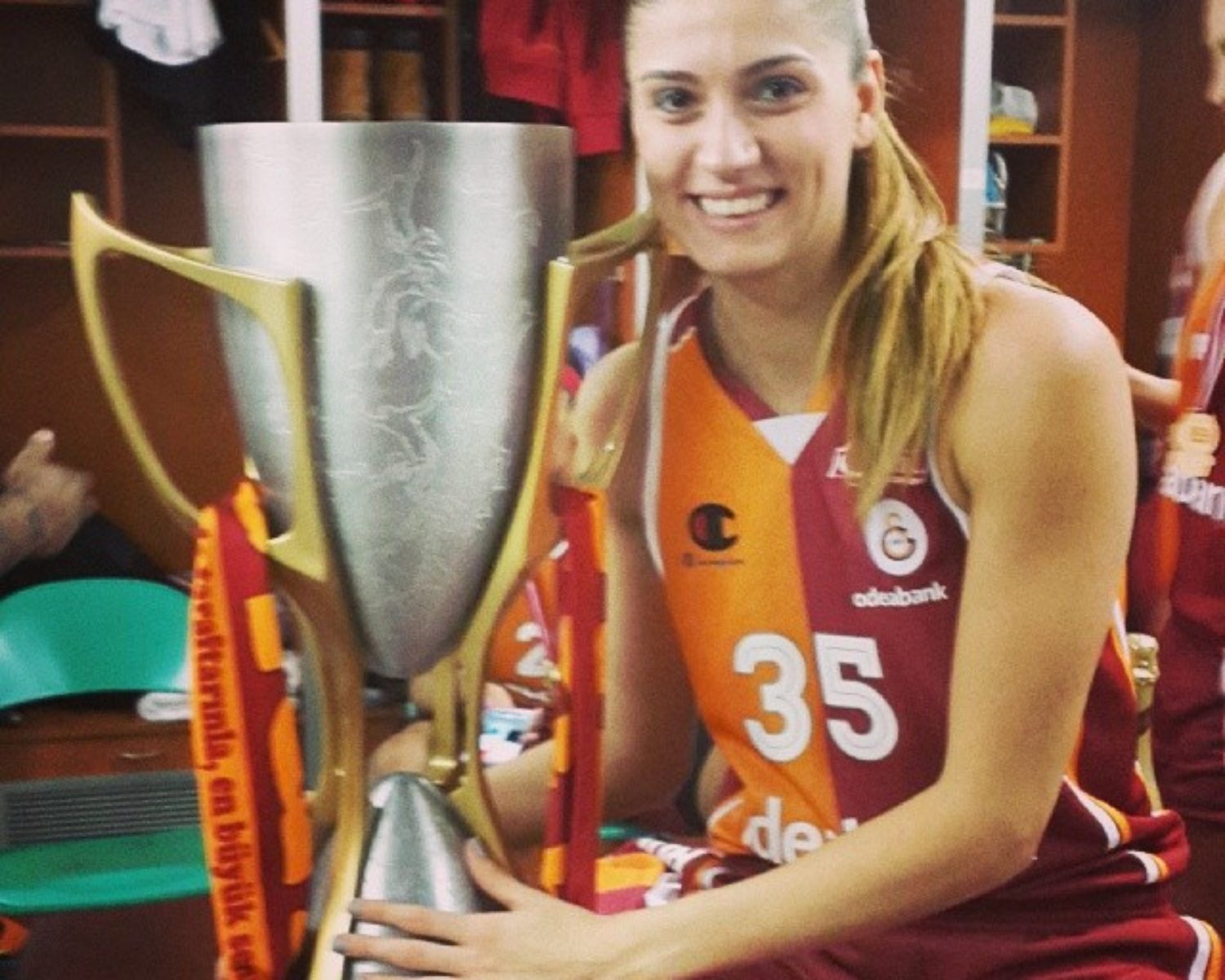Kariyer 14 Bahar Çağlar Basketbol Galatasaray